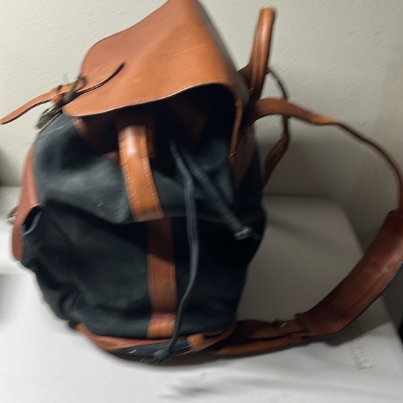 JT Madison Leather Backpack - Picture 3 of 12